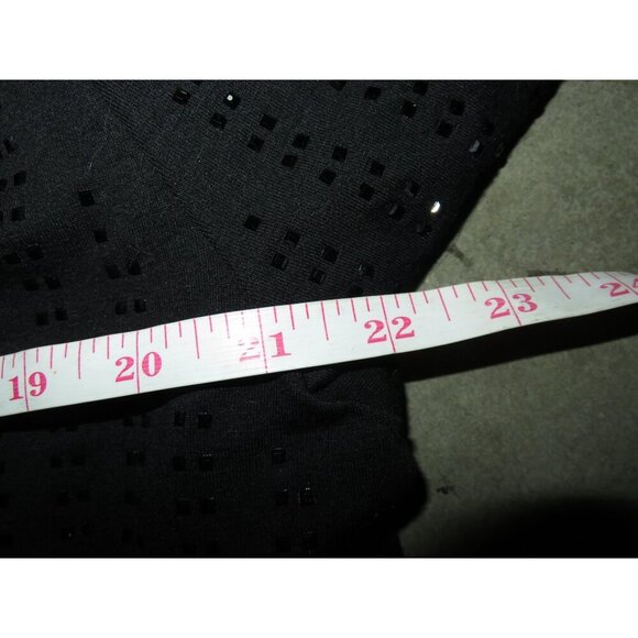 Ontwelfth Black Rhinestone embellished short sleeve tunic 2X PTP 22 Length 26 - Picture 5 of 7